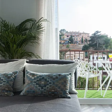 Lets Holidays In Tossa Apartment