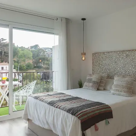 Apartment Lets Holidays In Tossa